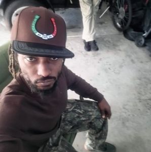 Meet your Posher, Curtis